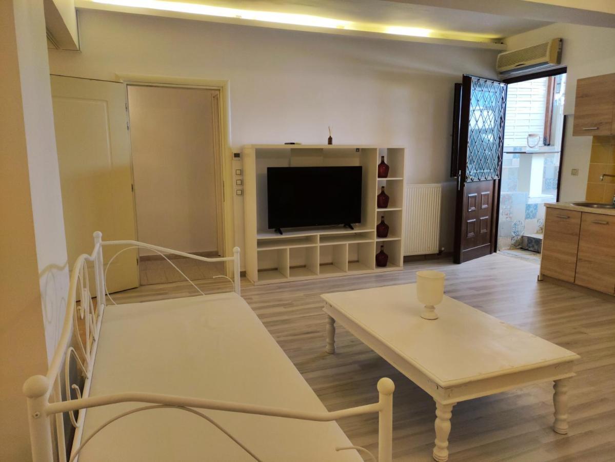 Superior Chic Family Apartment Kalambaka Exterior photo